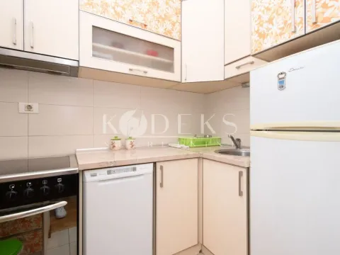 Rent, studio apartment, 33m², City Kvart, Podgorica - image 9