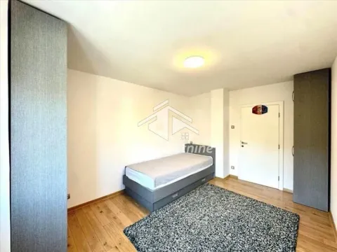 Izdavanje, četvorosoban stan, 94m², Lion, Zvezdara Sve Podlokacije - image 12