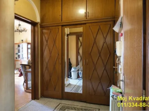 Prodaja, trosoban stan, 76m², Vračar Sve Podlokacije, Beograd - image 12