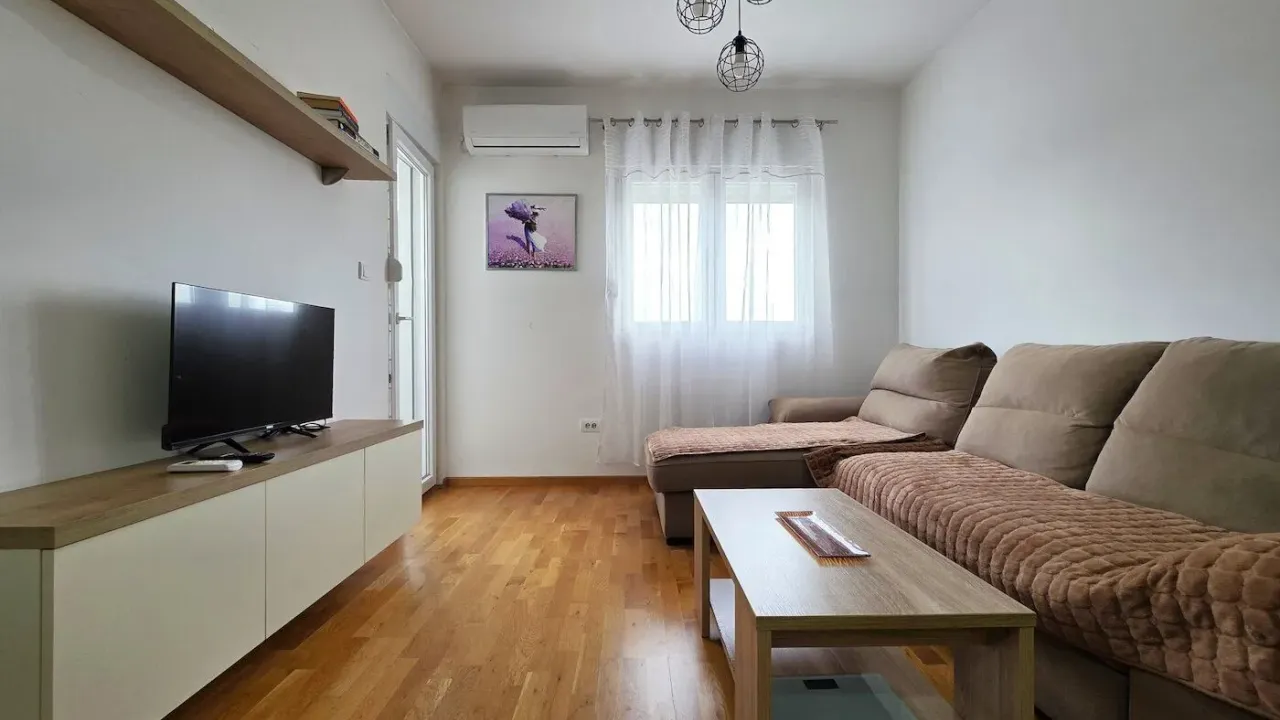 Rent, apartment, 30m², Stari Aerodrom, Podgorica