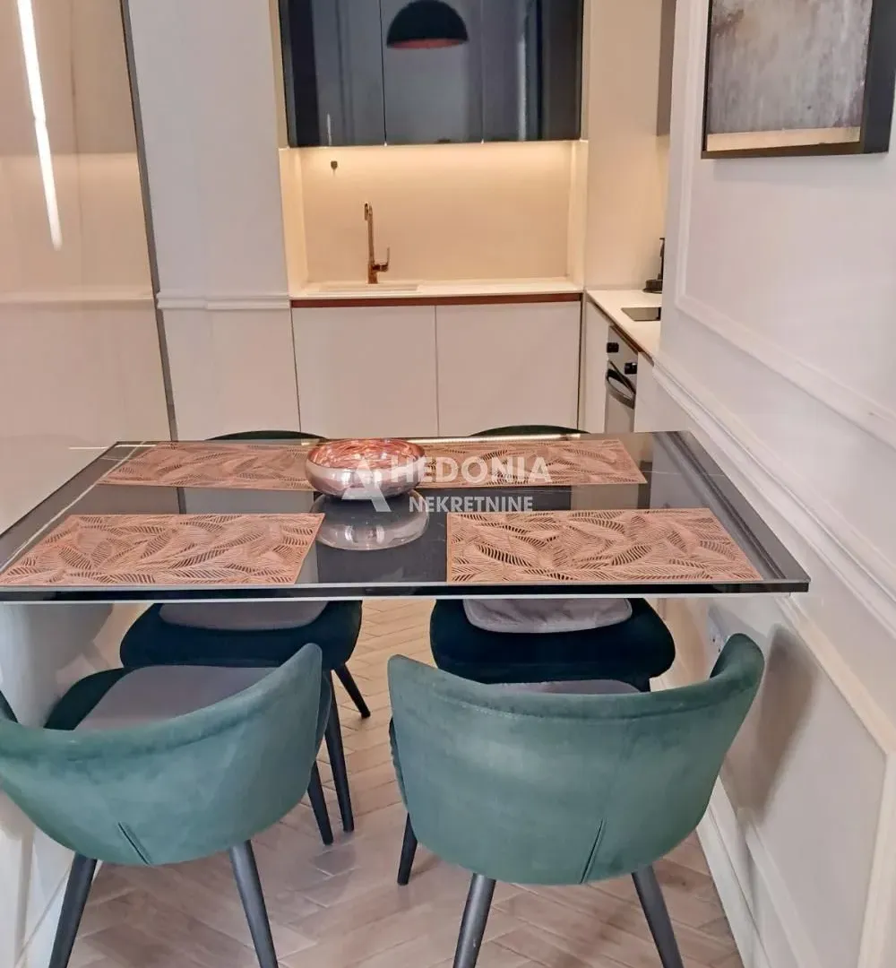 Sale, two bedroom apartment, 56m², Stari Grad, Beograd