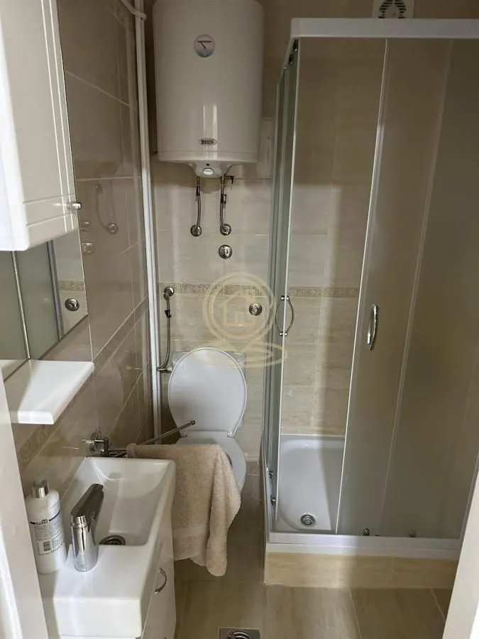 Prodaja, dvosoban stan, 56m², Železnička Stanica, Novi Sad Sve Podlokacije