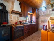 Izdavanje, kuća, 190m², Rijeka Crnojevića, Cetinje - image 14