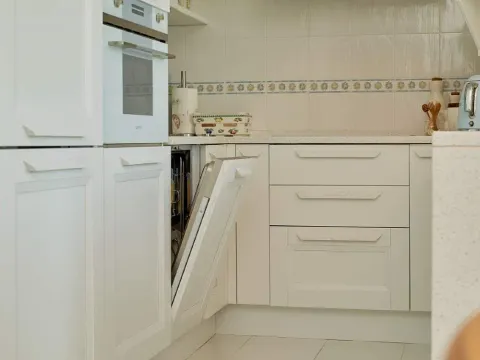 Prodaja, trosoban stan, 150m², Budva, Crna Gora - image 22