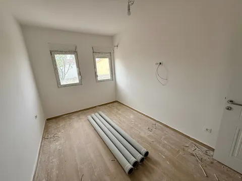 Prodaja, jednosoban stan, 38m², Zabjelo, Podgorica - image 9