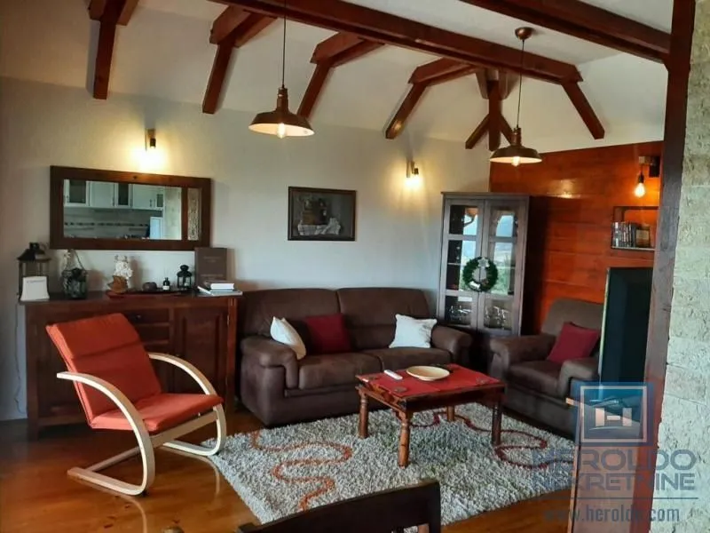 Prodaja, kuća, 228m², Velike Pčelice, Kragujevac
