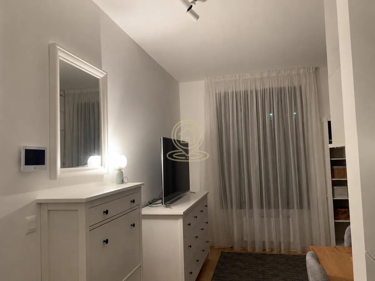Rent, two bedroom apartment, 40m², Stari Grad, Beograd