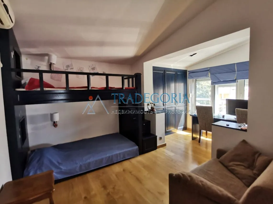 Prodaja, trosoban stan, 90m², Petrovac, Budva