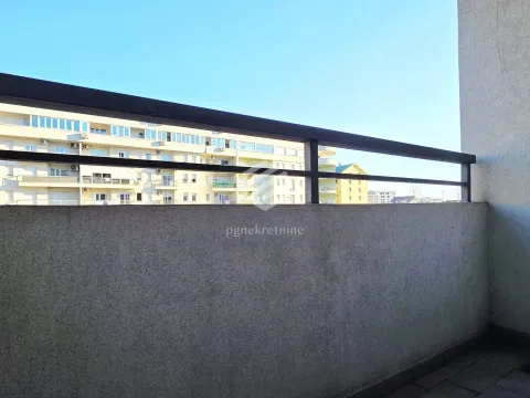 Prodaja, jednosoban stan, 41m², Stari Aerodrom, Podgorica - image 10