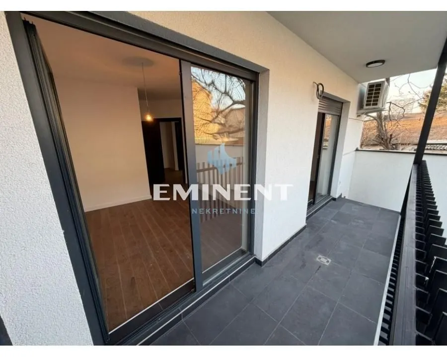 Sale, apartment, 61m², Cvetkova Pijaca, Zvezdara Sve Podlokacije