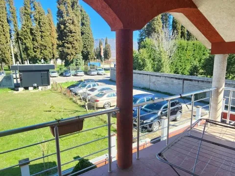 Sale, house, 200m², Spuž, Danilovgrad - image 2