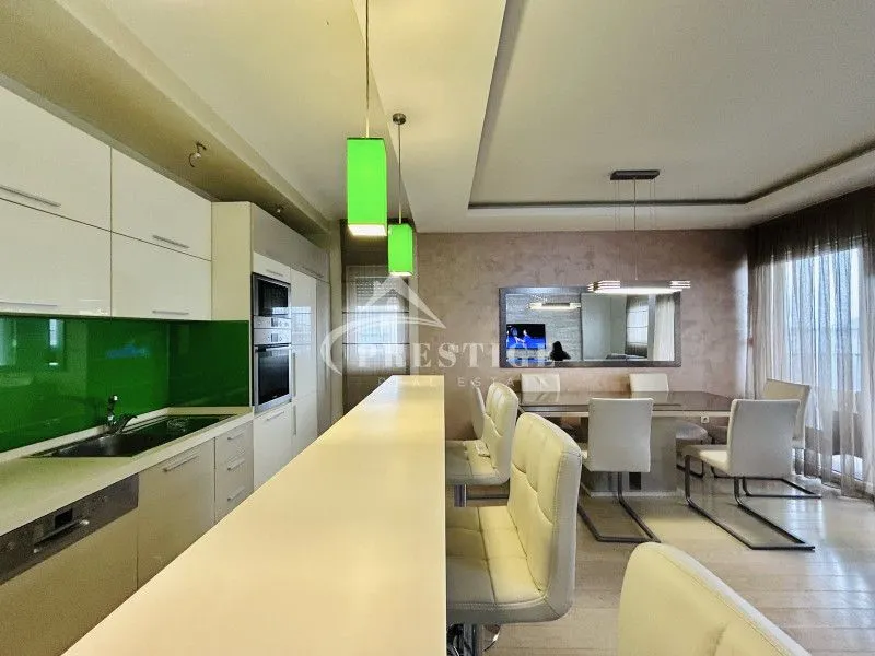 Rent, three bedroom apartment, 107m², City Kvart, Podgorica