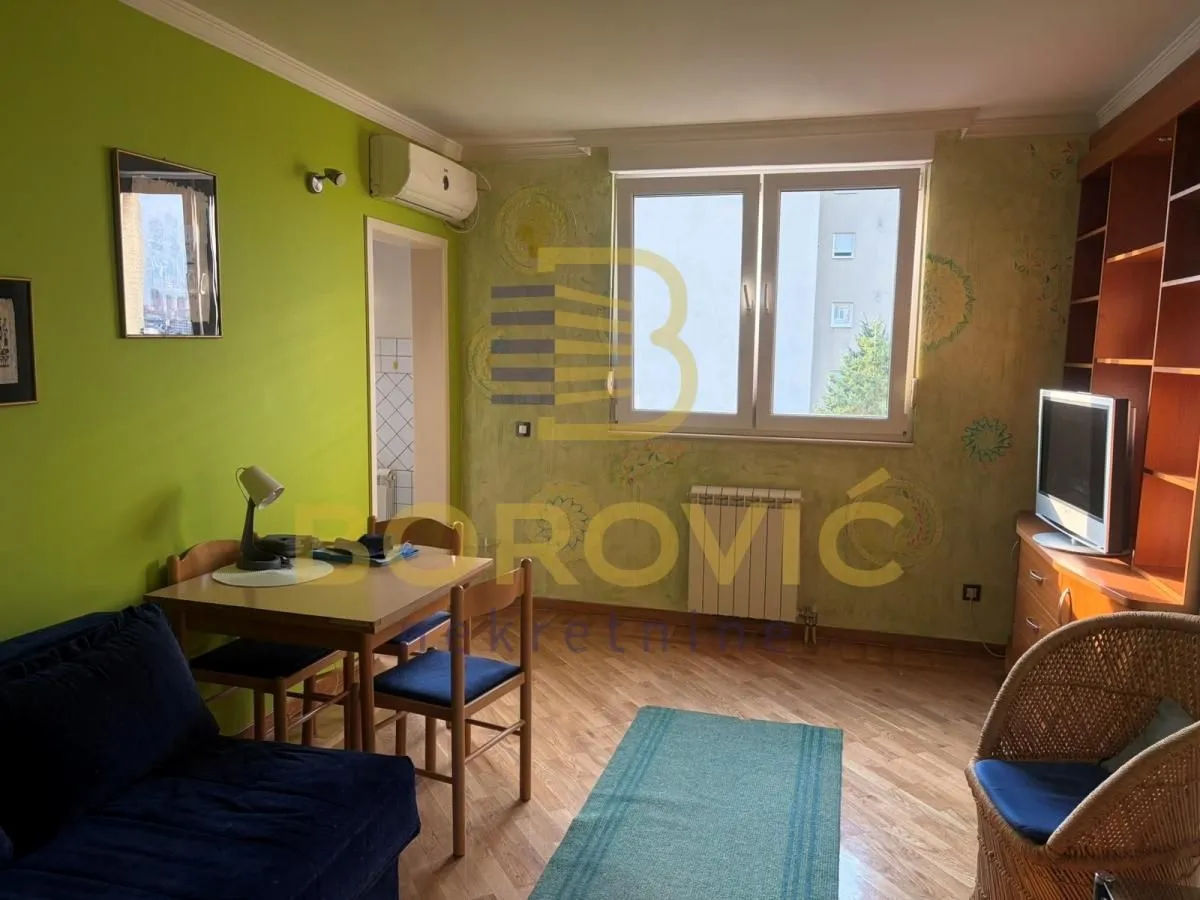 Izdavanje, jednosoban stan, 32m², Voždovac Sve Podlokacije, Beograd