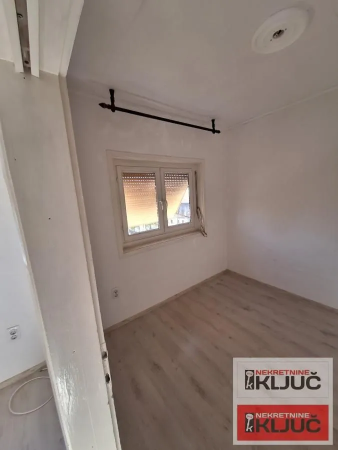 Prodaja, jednosoban stan, 29m², Podbara, Novi Sad Sve Podlokacije