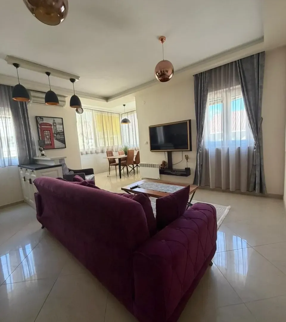 Rent, one bedroom apartment, 53m², Centar, Tivat