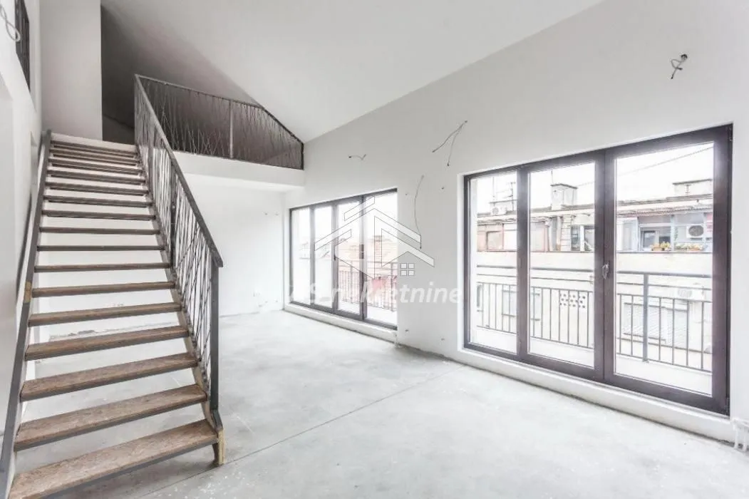 Prodaja, stan, 170m², Palata Pravde, Beograd