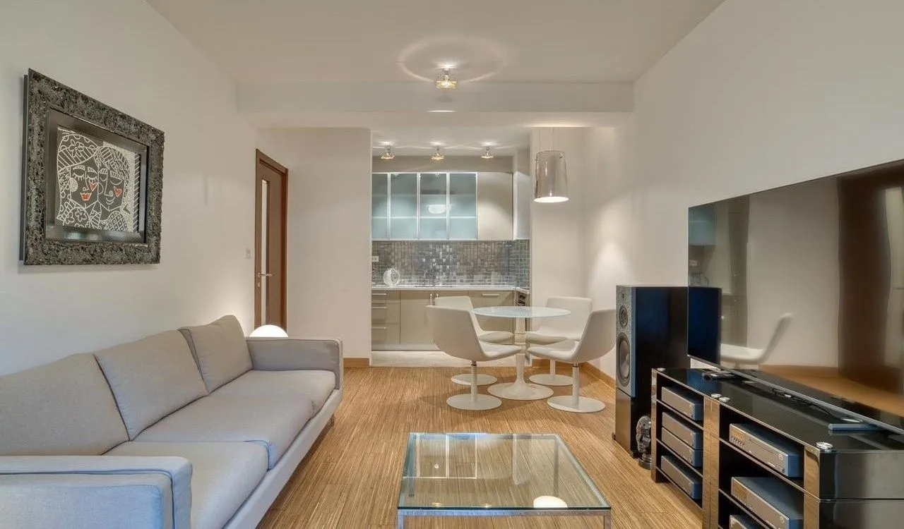 Prodaja, dvosoban stan, 90m², Gorica C, Podgorica