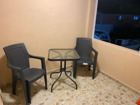 Rent, house, 60m², Radanovići, Kotor - image 11