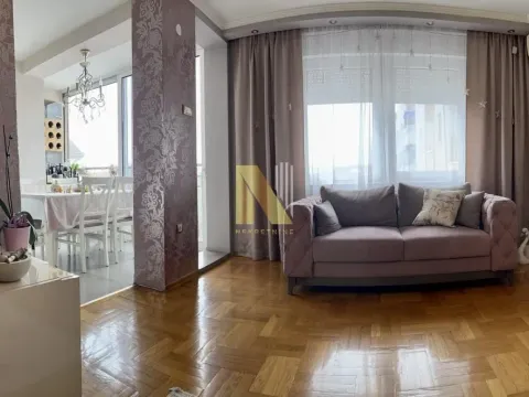 Sale, four bedroom apartment, 124m², Cara Dušana, Novi Sad Sve Podlokacije - image 3