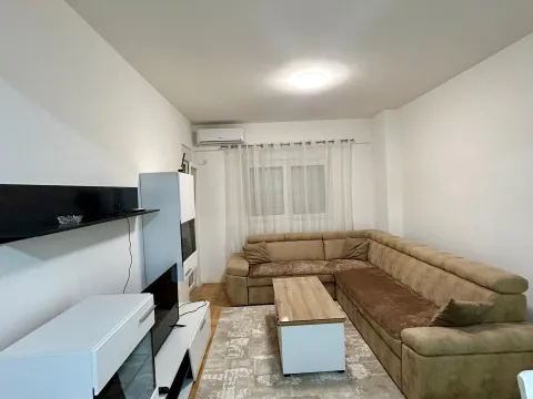 Rent, one bedroom apartment, 44m², Tuški Put, Podgorica - image 4