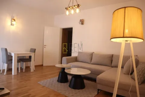 Izdavanje, garsonjera, 28m², Zagorič, Podgorica - image 5