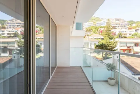 Rent, two bedroom apartment, 98m², Budva, Crna Gora - image 11