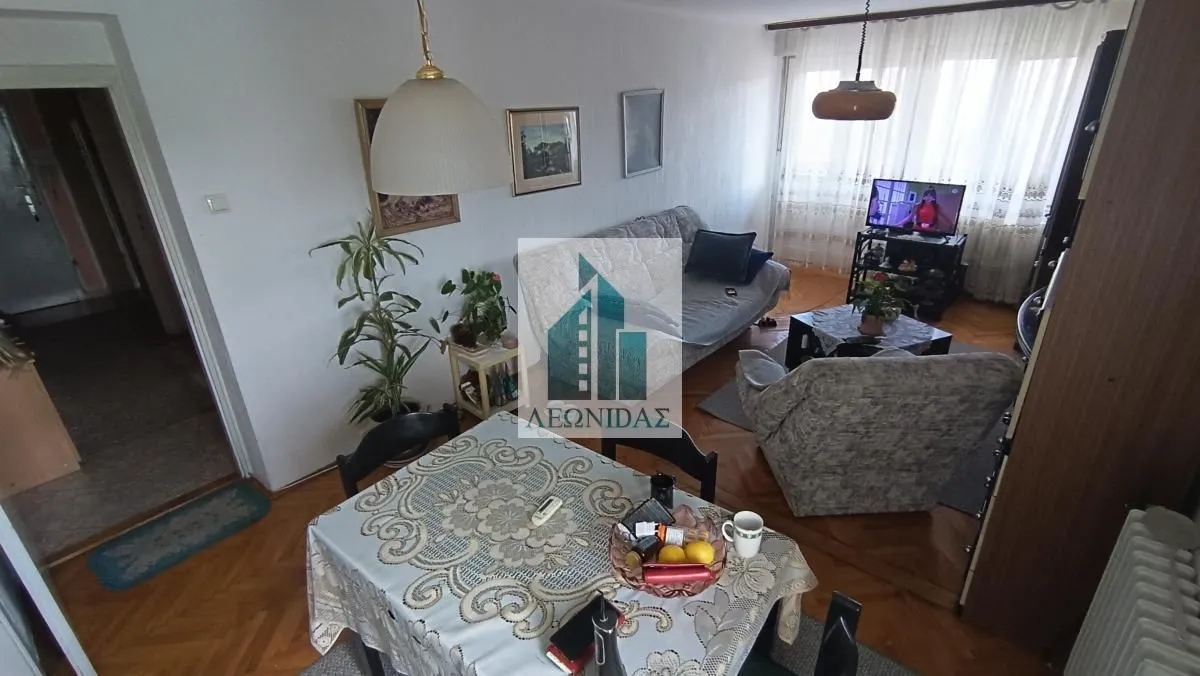 Prodaja, trosoban stan, 75m², Medijana, Niš