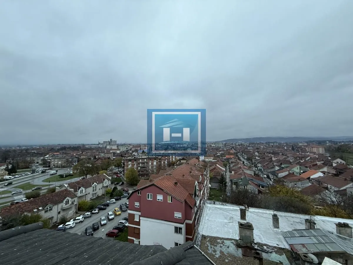 Prodaja, dvosoban stan, 99m², Vašarište, Jagodina