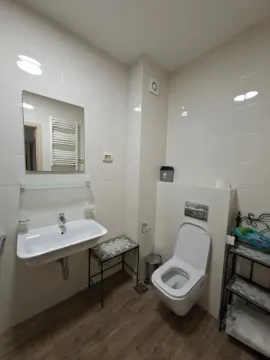 Rent, two bedroom apartment, 72m², City Kvart, Podgorica - image 12