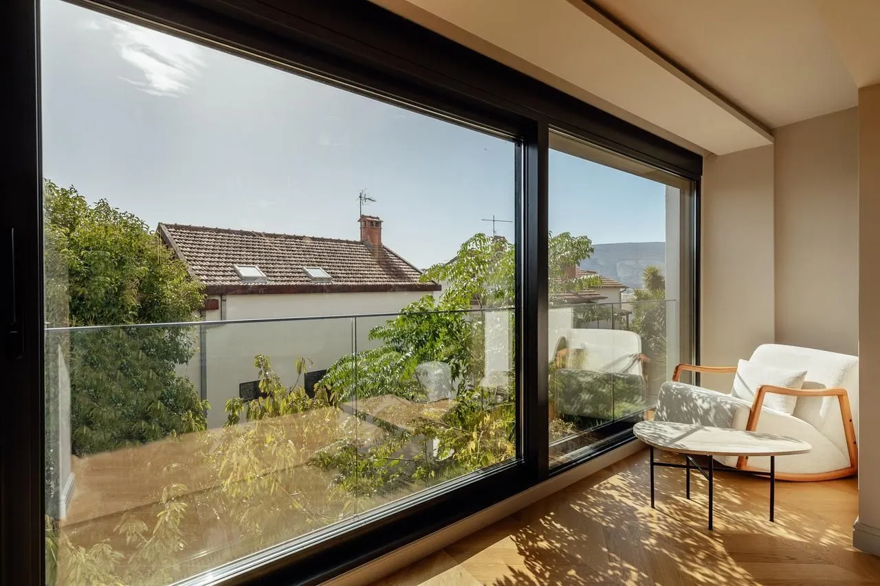 Prodaja, dvosoban stan, 180m², Herceg Novi, Crna Gora