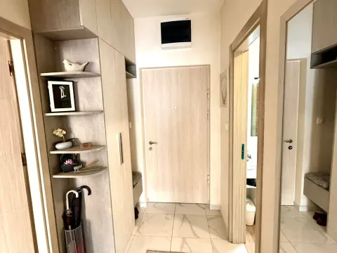 Rent, one bedroom apartment, 45m², Pobrežje, Podgorica - image 7