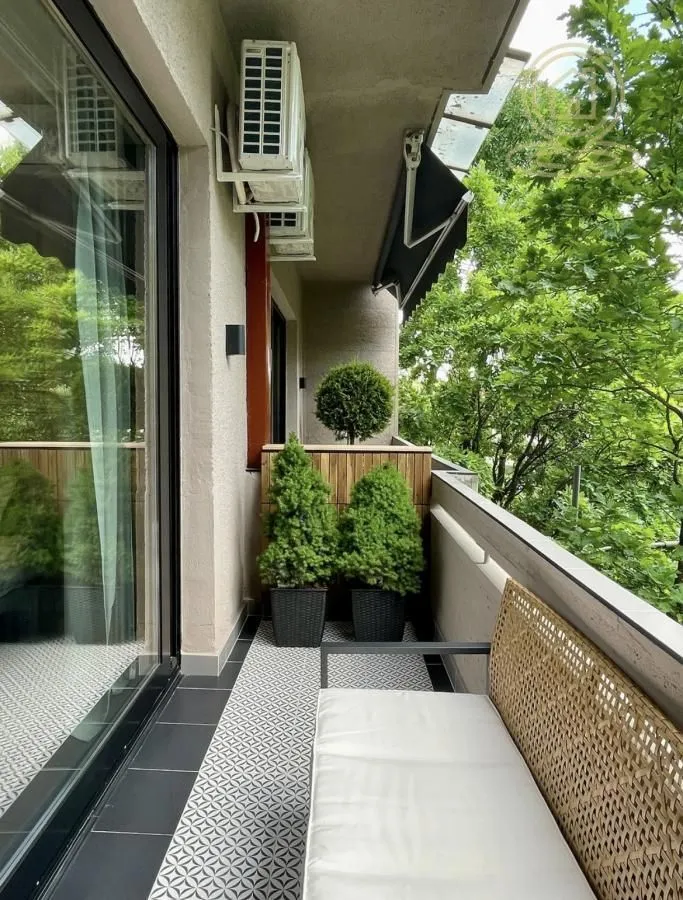 Prodaja, trosoban stan, 86m², Centar, Novi Sad