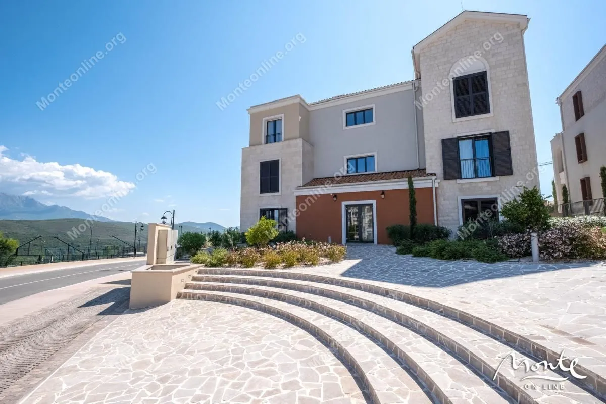 Prodaja, dvosoban stan, 93m², Luštica Bay, Tivat