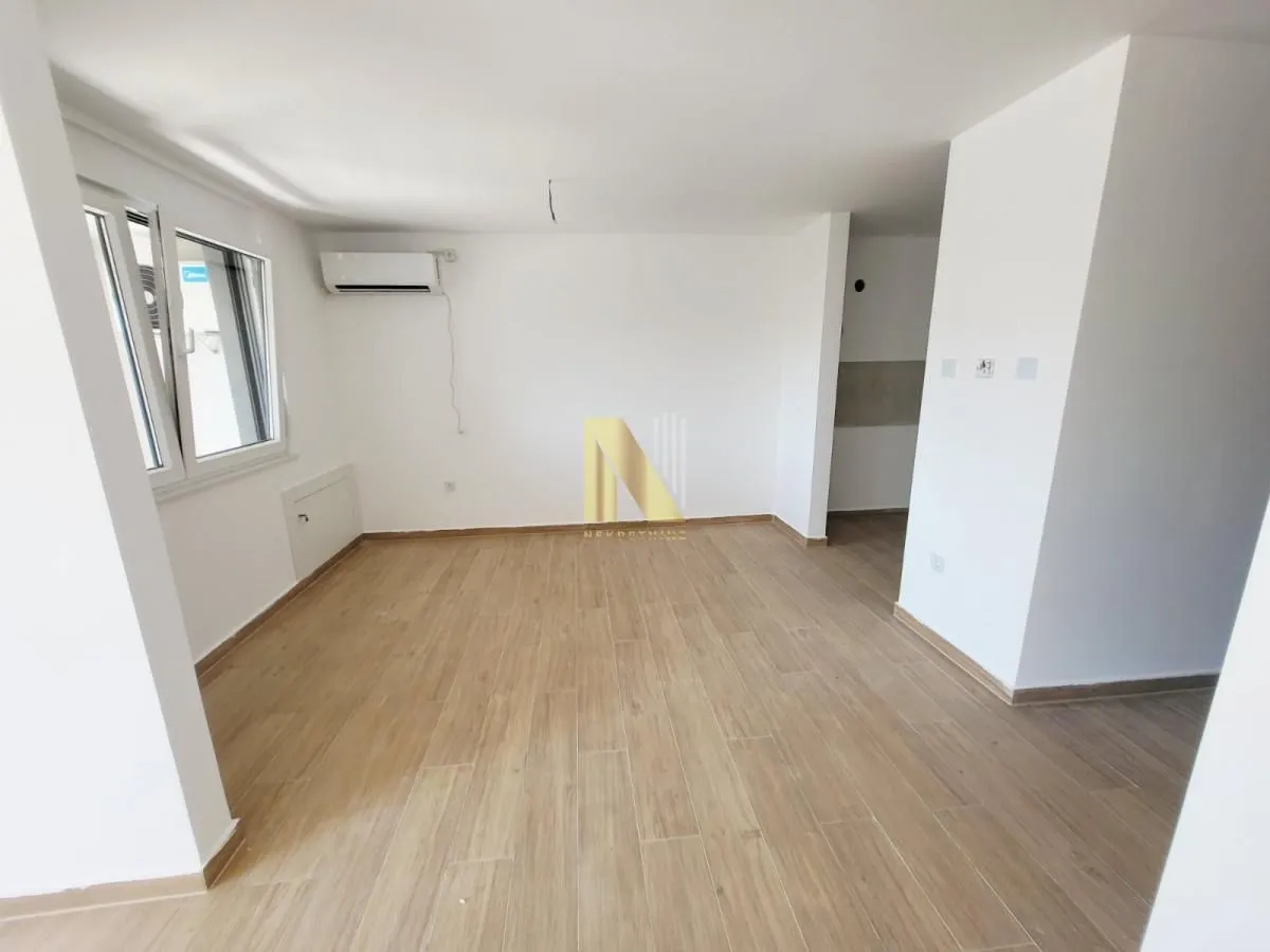 Prodaja, četvorosoban stan, 96m², Telep, Novi Sad Sve Podlokacije