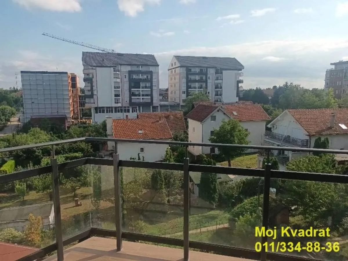 Prodaja, trosoban stan, 92m², Novi Banovci, Stara Pazova