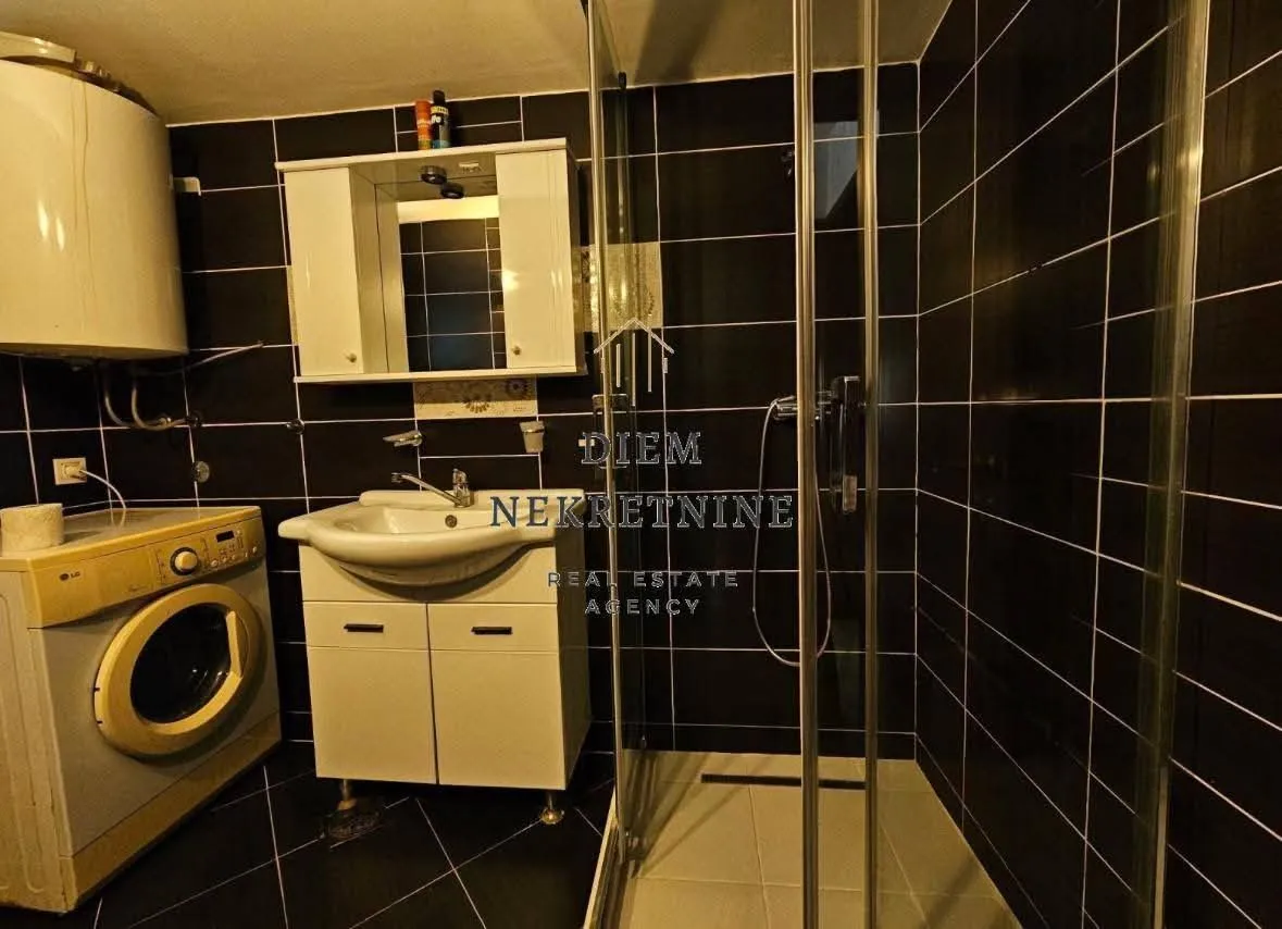 Rent, two bedroom apartment, 80m², Bjeliši, Bar