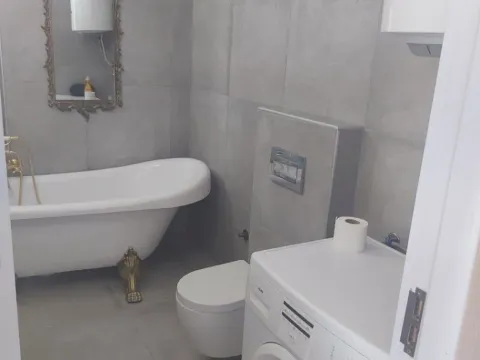 Izdavanje, dvosoban stan, 95m², Kalenić Pijaca, Vračar Sve Podlokacije - image 13