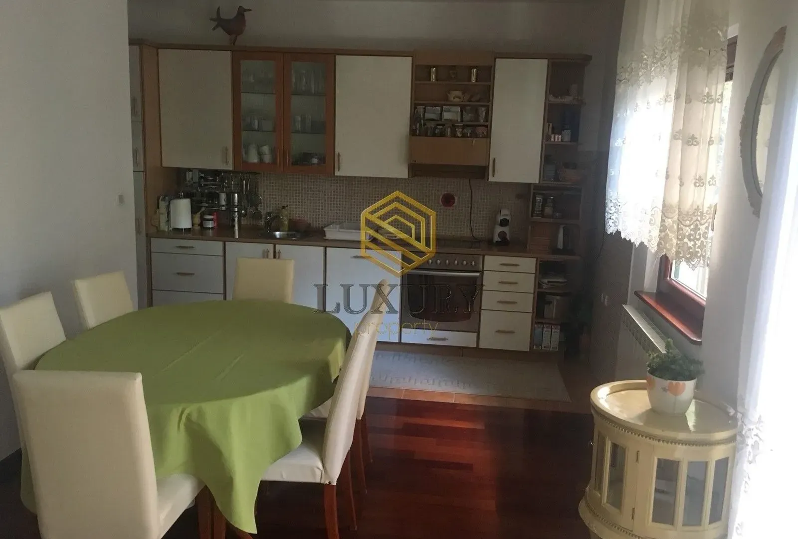 Rent, one bedroom apartment, 100m², Gorica C, Podgorica