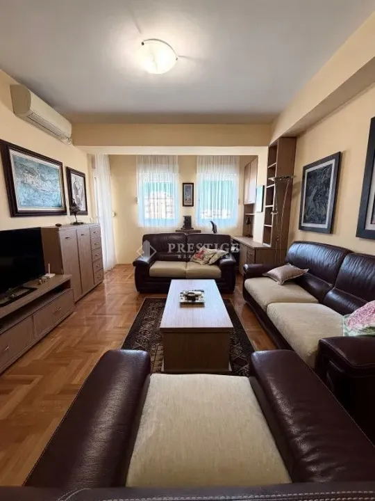 Rent, two bedroom apartment, 75m², City Kvart, Podgorica