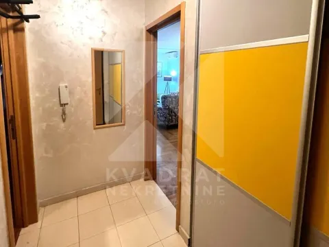 Sale, two bedroom apartment, 70m², Stari Aerodrom, Podgorica - image 15