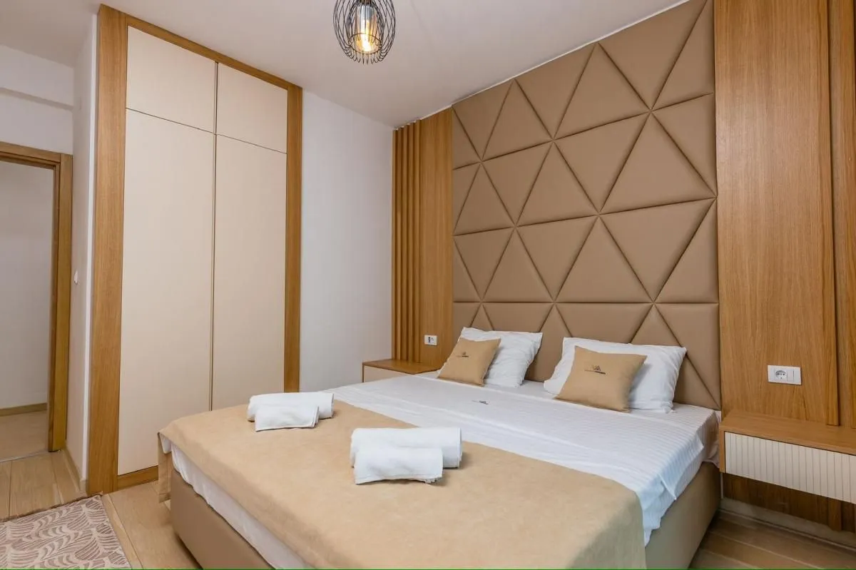 Prodaja, dvosoban stan, 61m², Pržno, Budva