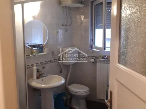 Prodaja, trosoban stan, 99m², Stari Grad, Beograd - image 14