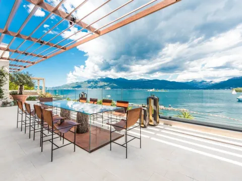 Prodaja, četvorosoban stan, 500m², Đuraševići, Tivat - image 4