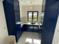 Izdavanje, dvosoban stan, 75m², Đenovići, Herceg Novi - image 12