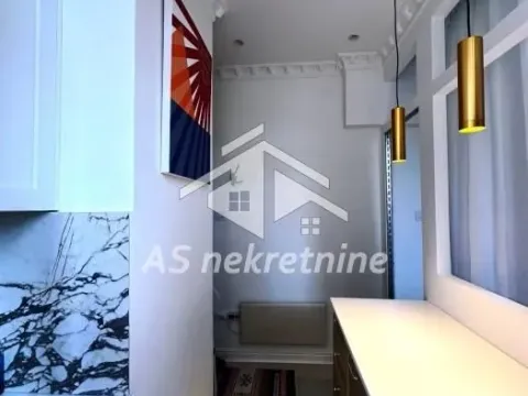 Izdavanje, stan, 40m², Stari Grad, Beograd - image 10