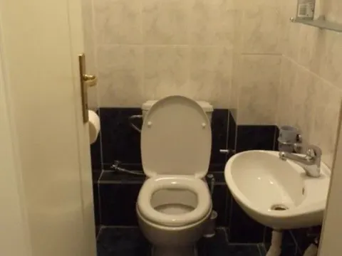 Izdavanje, dvosoban stan, 75m², Gorica C, Podgorica - image 5