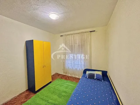 Izdavanje, dvosoban stan, 90m², Stara Varoš, Podgorica - image 8