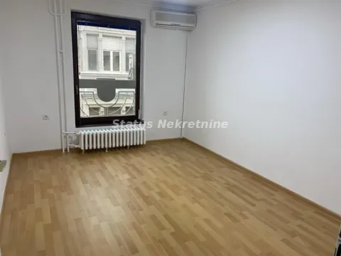 Izdavanje, jednosoban stan, 33m², Centar, Novi Sad - image 3