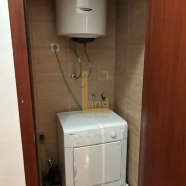 Prodaja, trosoban stan, 93m², Blok 9, Podgorica