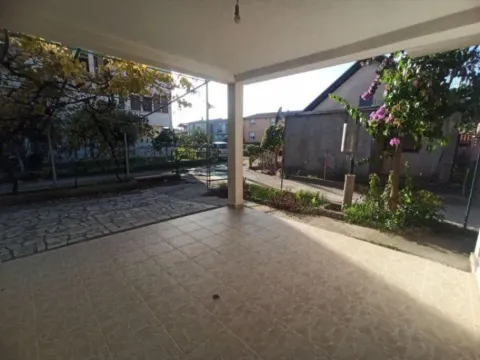 Sale, house, 100m², Šušanj, Bar - image 5